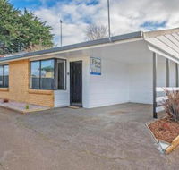Elkie Villa 2 Bedroom Unit Burnie - Accommodation Brisbane