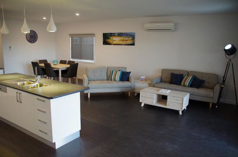 Laguna Dune - Accommodation Brisbane 1