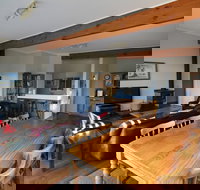 Fairways Close - Accommodation Brisbane