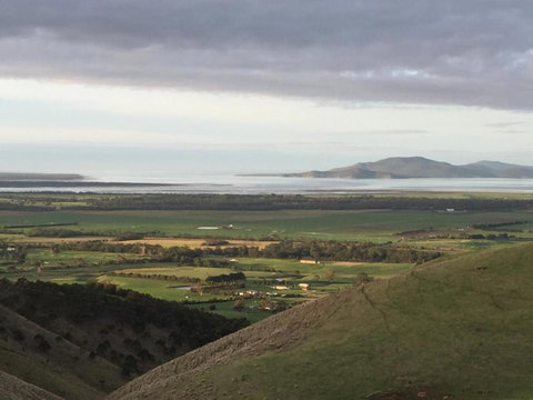 One Tree Hill - Accommodation Brisbane 2