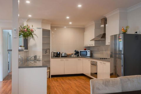 Apartments On Allingham - Accommodation Brisbane 4