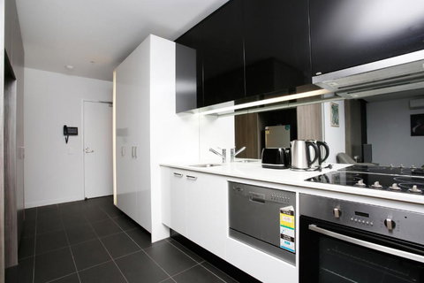 Immaculate 2BR With 2 Bathroom Private Unit In CBD - Accommodation Brisbane 4