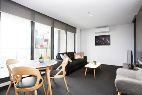 Immaculate 2BR With 2 Bathroom Private Unit In CBD - Accommodation Brisbane 0