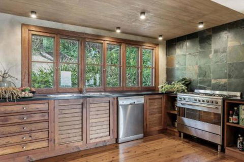 Eastern Rise Main House - Accommodation Brisbane 7