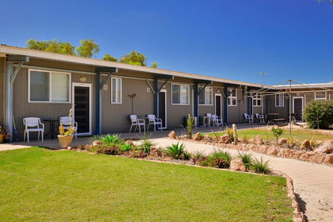Getaway Villas Unit 38 4 1 Bedroom Self Contained Accommodation - Accommodation Brisbane 7