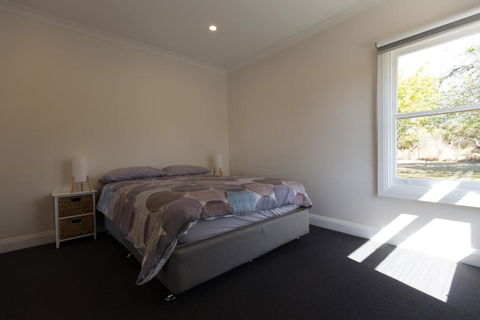 Leichhardt Cottages - Accommodation Brisbane 2