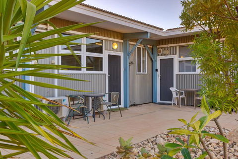 Getaway Villas Unit 38 5 1 Bedroom Self Contained Accommodation - Accommodation Brisbane 5