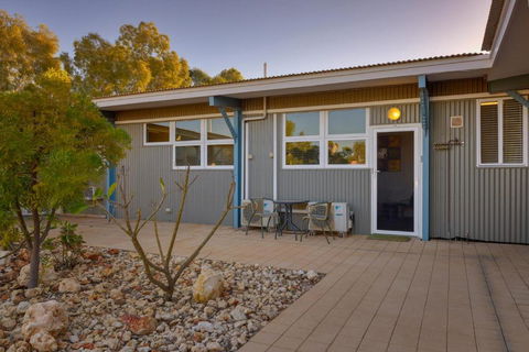 Getaway Villas Unit 38 5 1 Bedroom Self Contained Accommodation - Accommodation Brisbane 2