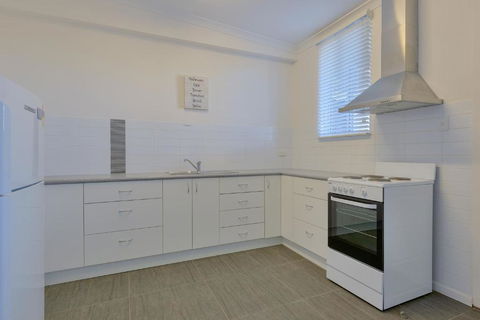 Getaway Villas Unit 38 5 1 Bedroom Self Contained Accommodation - Accommodation Brisbane 6