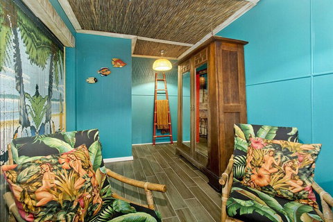 Manly Designer Studios - Accommodation Brisbane 2