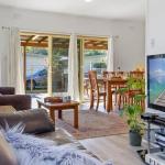 Beach Escape At Currarong Basic Family Accommodation - Accommodation Brisbane 0