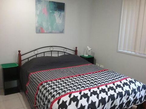 Banksia & Acacia Apartments - Accommodation Brisbane 3