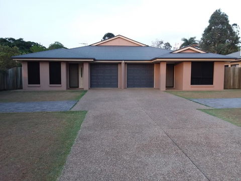 Banksia & Acacia Apartments - Accommodation Brisbane 1