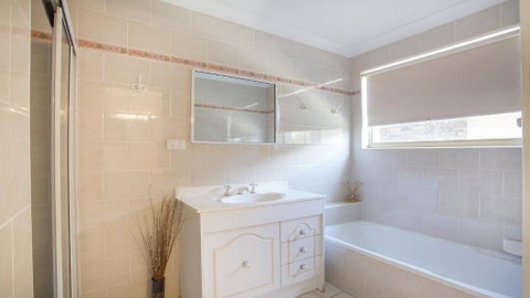 143 Mitchell Pde Magnificent Outlook - Accommodation Brisbane 6