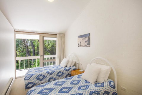 6 / 1 Riversdale Ave Mollymook Exclusive - Accommodation Brisbane 4