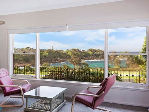 84 Ocean Parade - Accommodation Brisbane 3