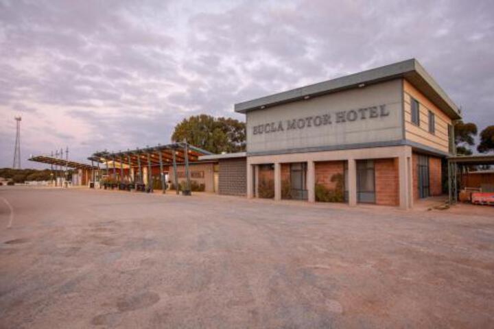 Eucla WA Accommodation Brisbane