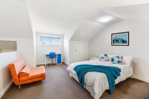 Relax In A Spacious & Modern Townhouse In Asquith - Accommodation Brisbane 6