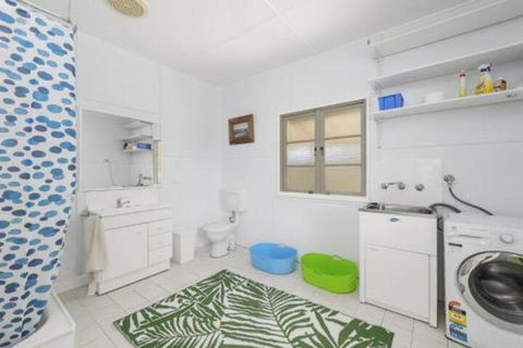 Herbs Hideaway 11 Belmore Street - Accommodation Brisbane 6