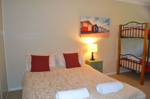 Elsinor Townhouse 4 Mulwala - Accommodation Brisbane 4