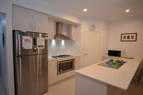 Park View Modern House - Accommodation Brisbane 3