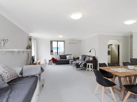 37 Mort Avenue - Accommodation Brisbane 6