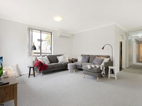 37 Mort Avenue - Accommodation Brisbane 1