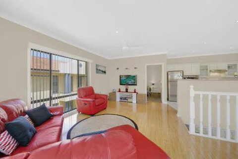 Seychells Toowoon Bay - Accommodation Brisbane 4