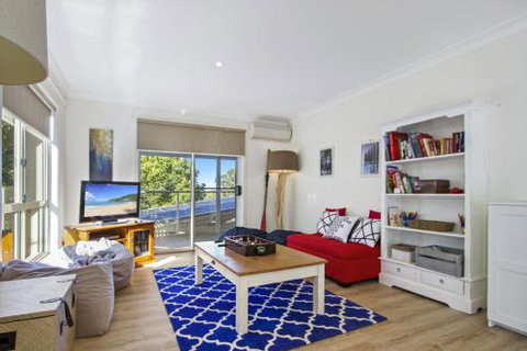 Clissold By Collers MOLLYMOOK - Accommodation Brisbane 4