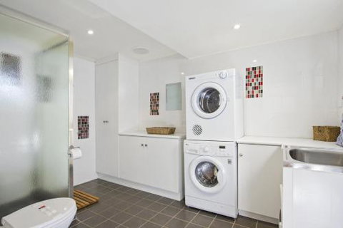 Clissold By Collers MOLLYMOOK - Accommodation Brisbane 1