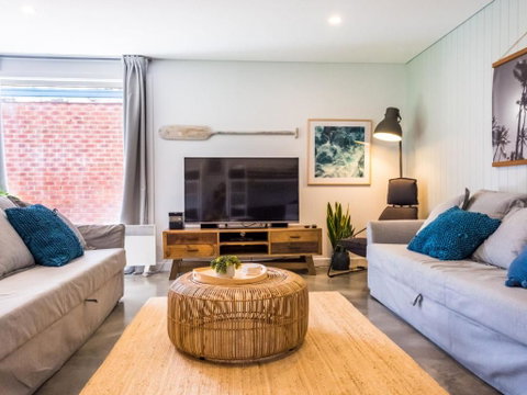 Pandanas Apartments 17A Mollymook Beach - Accommodation Brisbane 3