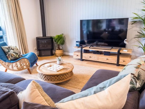 Pandanas Apartments 17A Mollymook Beach - Accommodation Brisbane 5