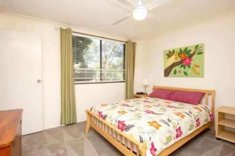 Apartment With Inground Pool - Accommodation Brisbane 3
