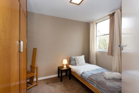 Riverside Arthouse - Accommodation Brisbane 3