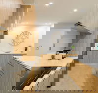 20 Madaffari Drive - Accommodation Brisbane