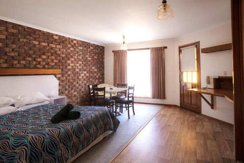 Donald Motor Lodge - Accommodation Brisbane 1