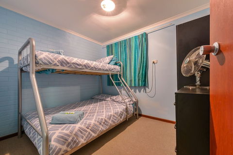 4 / 1 Maidstone Crescent - Accommodation Brisbane 1