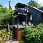 Cloudsong Chalet 3 Close To The Village Centre! - Accommodation Brisbane 0