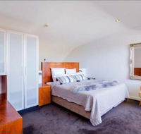 Urban paradise minutes from the markets - Accommodation Brisbane