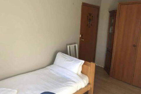 Travelers Affordable Studio Unit (Beverly Hills) - Accommodation Brisbane 6