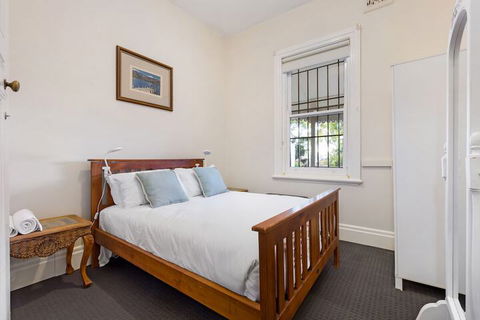 Drummoyne 3 Bedroom Home (62ALE) - Accommodation Brisbane 3