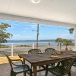 Bellevue Overlooking Serene Lake Woolumboola - Accommodation Brisbane 0