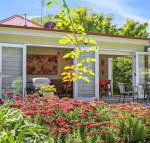 Poppy Cottage delightful pet friendly weatherboard - Accommodation Brisbane