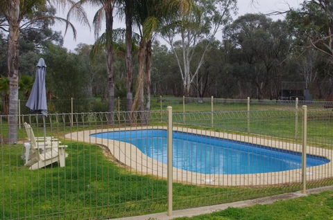Deniliquin Pioneer Tourist Park - Accommodation Brisbane 4
