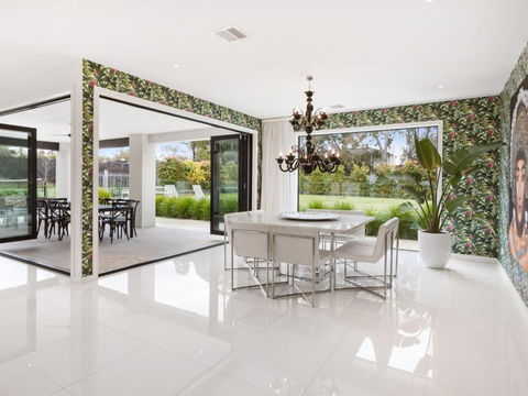 CATALINA MOUNT ELIZA - Accommodation Brisbane 5
