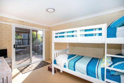 Coastal Horizons - Accommodation Brisbane 6