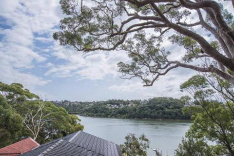 Scenic Illawong Riverside Getaway 1bed1bath Unit - Accommodation Brisbane 2