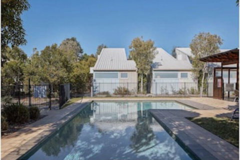 COCOMO VILLA - Accommodation Brisbane 0