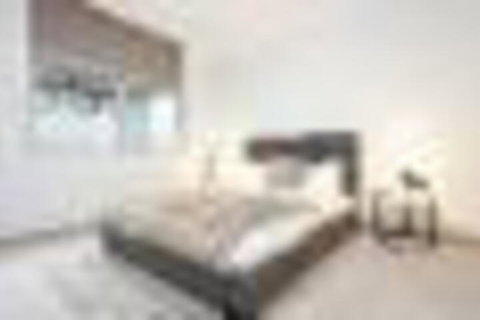 Brand New 2 Bedroom Apartment For 7 People - Accommodation Brisbane 5