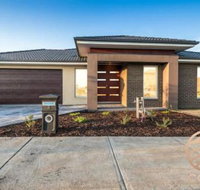 119Breath of the Forest in the Heart of Clyde - Accommodation Brisbane